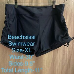 Beachsissi NWOT Women's Navy Swim Shorts